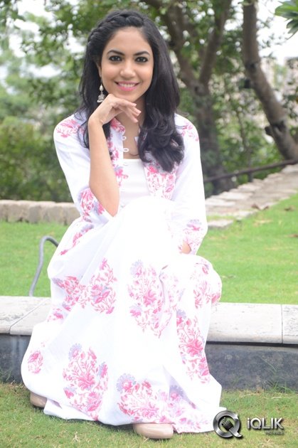 Ritu-Varma-at-Pelli-Choopulu-Movie-Press-Meet